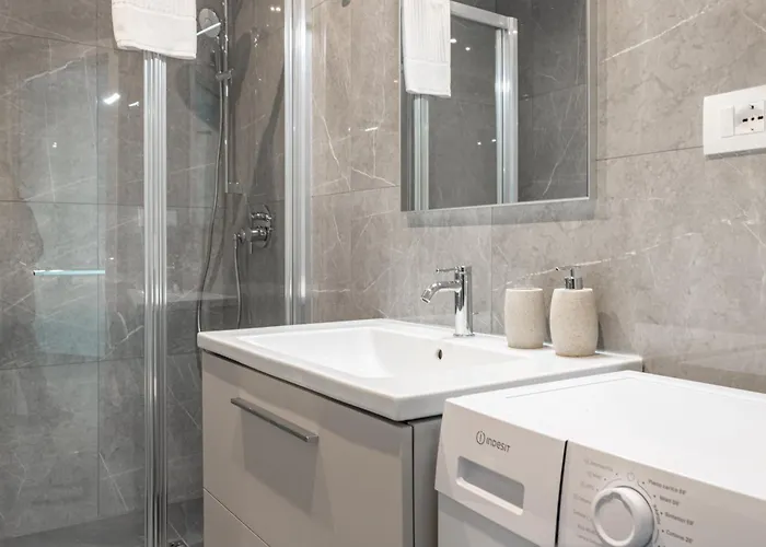 Апартаменты H11 Luxury 17c Porto - Piscina - Jacuzzi *