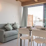 H11 Luxury 17c Porto - Piscina - Jacuzzi Apartmán